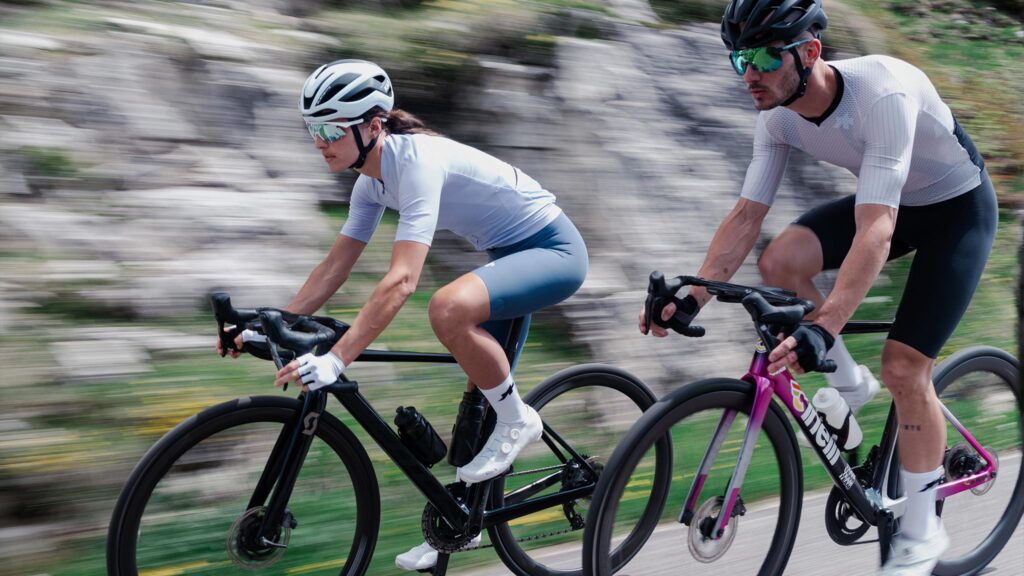 Fondello da ciclismo estivo: comfort, traspirabilità e libertà per le lunghe distanze